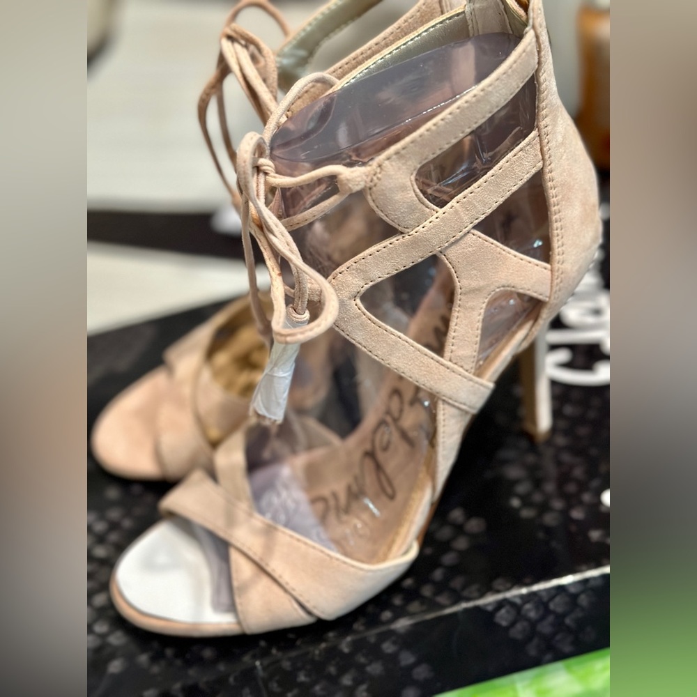 Sam Edelman strappy beige suede heels size 8